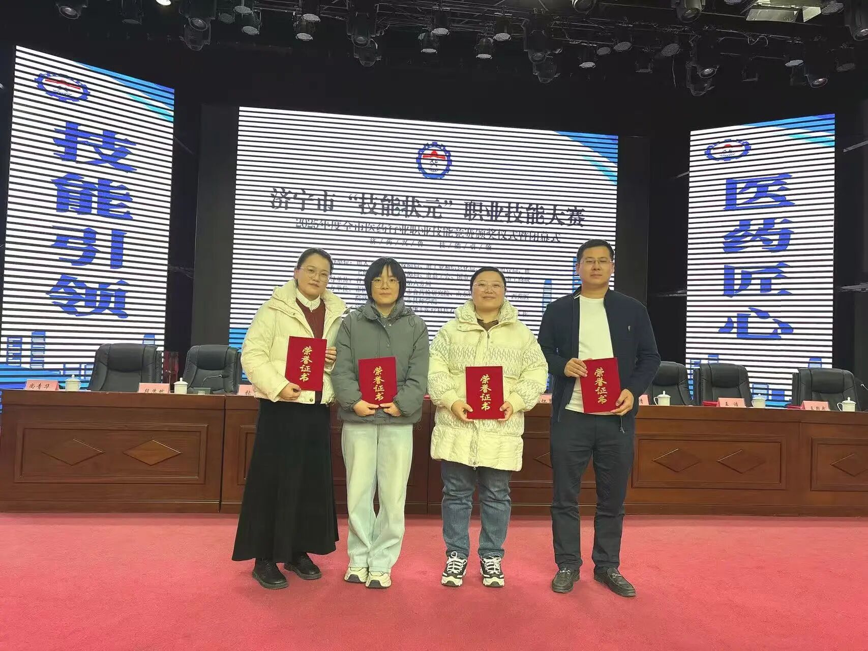 1764169916264.jpg 1764169916264.jpg